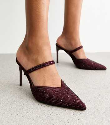 Burgundy Embellished Slip On Pointed Toe Court Shoes