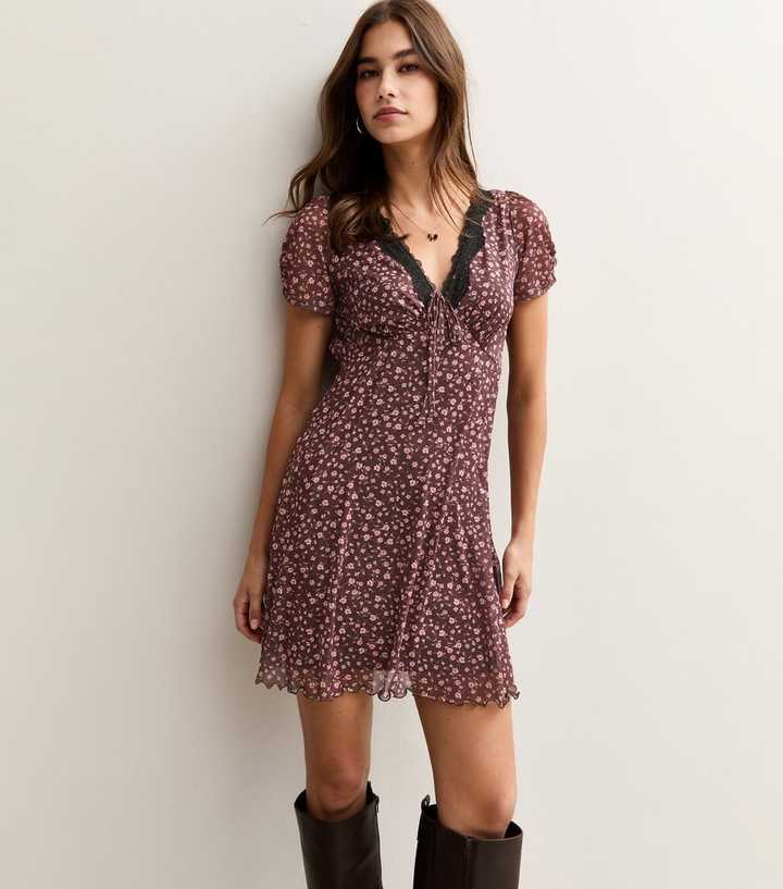 Red Ditsy Print Lace Trim V-Neck Mesh Mini Dress