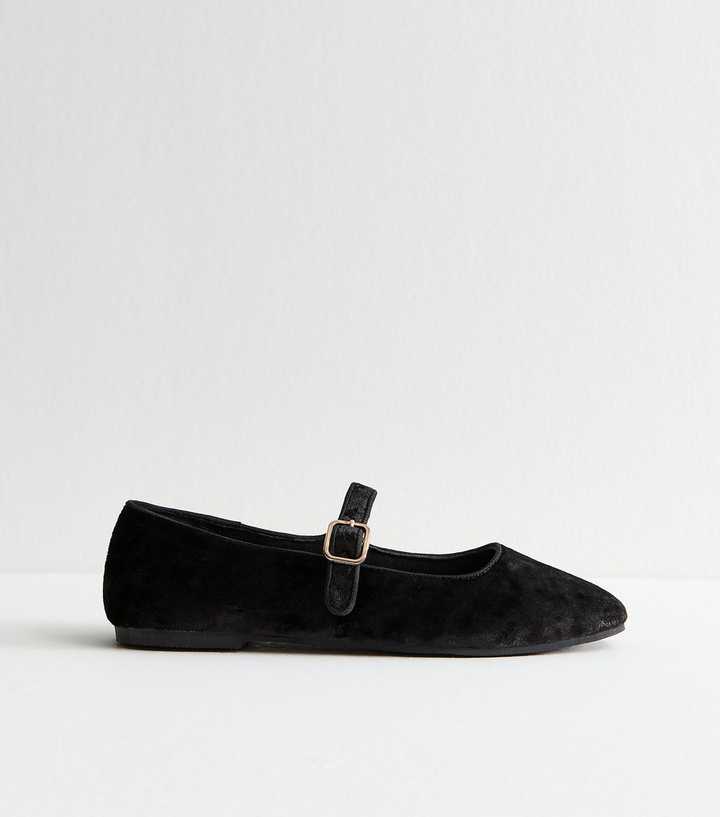 Black Velvet Mary Jane Shoes