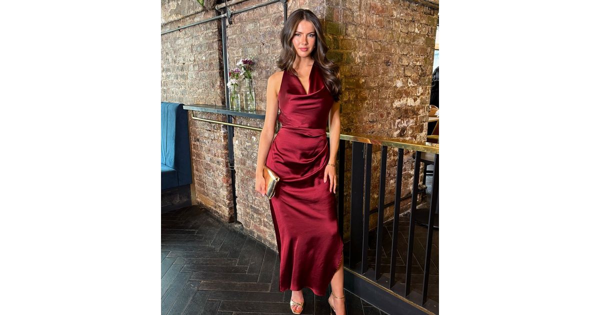 burgundy ruffle midi dress CITY LIGHTS RUFFLE MIDI DRESS IN BURGUNDY – AKIRA