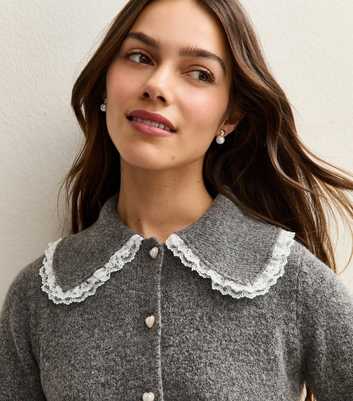 Petite Mid Grey Lace Collar Cardigan