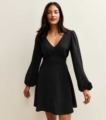 Black V-Neck Long Sleeve Mini Dress