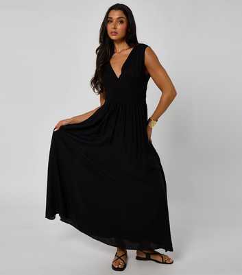 Urban Bliss Black V-Neck Elasticated Waist Maxi Dress
