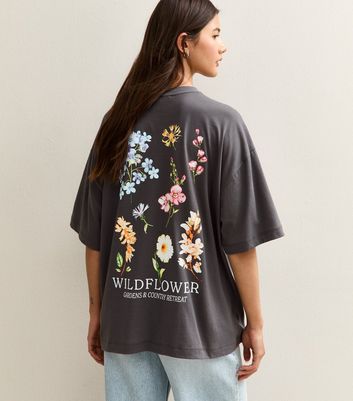 Dark Grey Flower Print Oversized T-Shirt | New Look