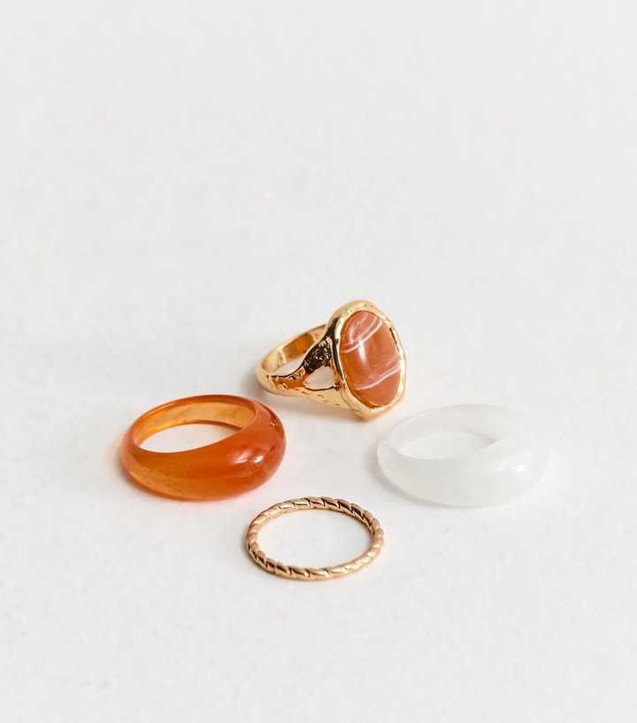 Pack of 4 Gold Tone and Resin Rings
