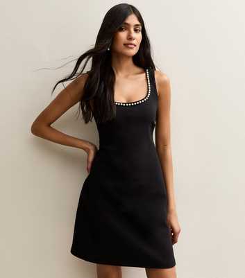 Black Faux Pearl Embellished Scoop Neck Mini Dress