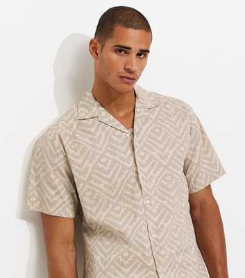 Jack & Jones Stone Cotton Rich Seersucker Resort Short Sleeve Shirt