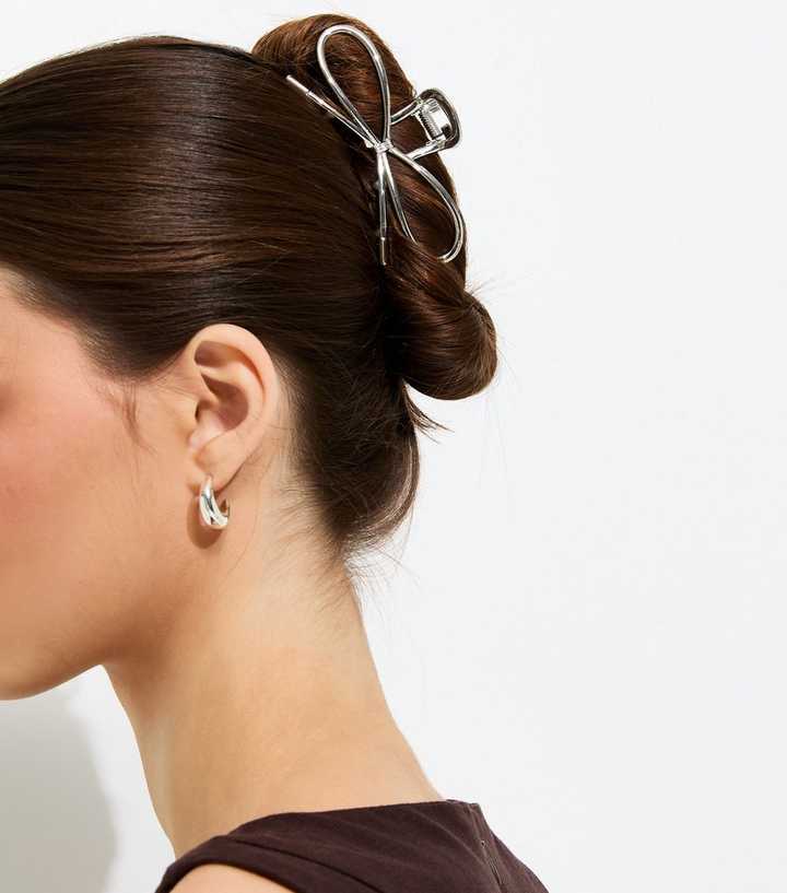Silver Tone Bow Hair Claw Clip