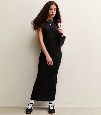 Girls Black Crinkled Sleevless Maxi Dress