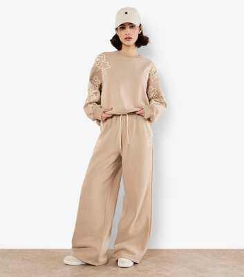 Apricot Brown Floral Embroidered Trousers 
