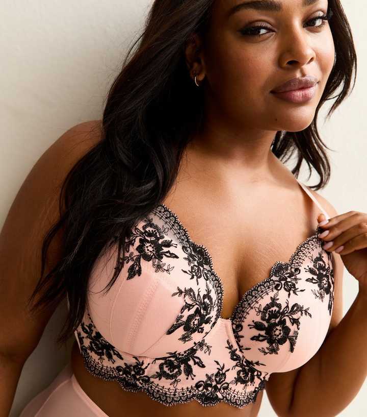 Curves Light Pink Eyelash Embroidered Longline Padded Bra