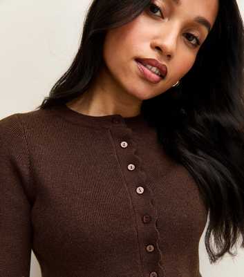 Petite Dark Brown Scalloped Trim Compact Knit Cardigan