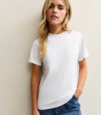 Petite White Relaxed Crew Neck T-Shirt