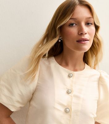 cream-taffeta-puff-sleeve-top.
