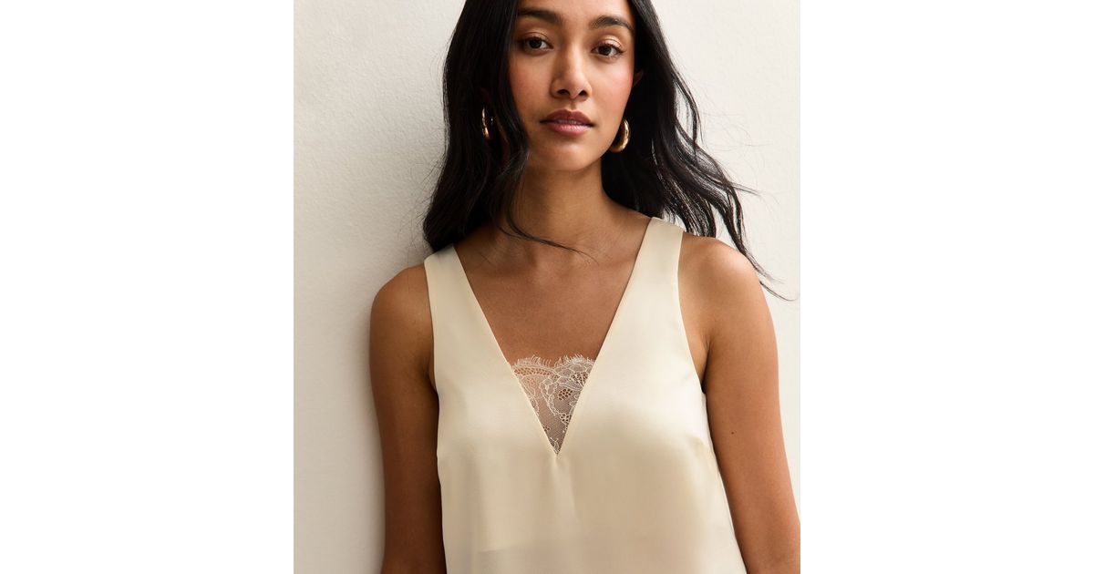 Neck Inset Cream Lace Insert V-Neck Top | New Look