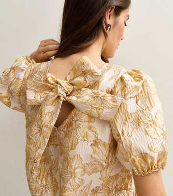 Petite Gold Floral Jacquard Puff Sleeve Top