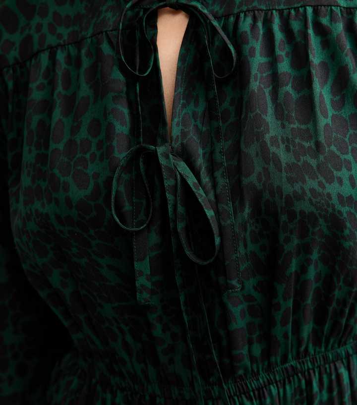 Green Animal Print Crepe Tie Front Mini Smock Dress | New Look Green Animal Print Crepe Tie Front Mini Smock Dress | New Look