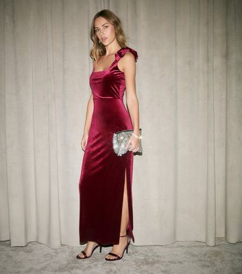 Burgundy Velvet Bow Shoulder Midi Dress | New Look Burgundy Velvet Bow Shoulder Midi Dress | New Look