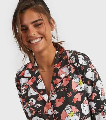 Skinnydip Black Peanuts Snoopy Shirt and Trousers Pyjama Set