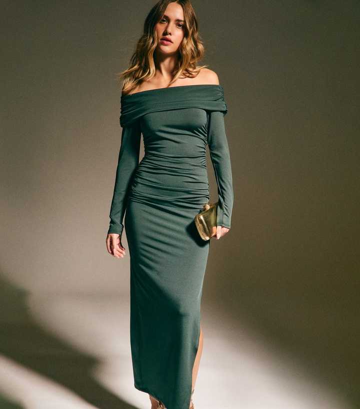 Dark Green Ruched Off The Shoulder Midi Dress