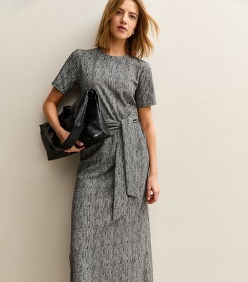 belted t shirt dress