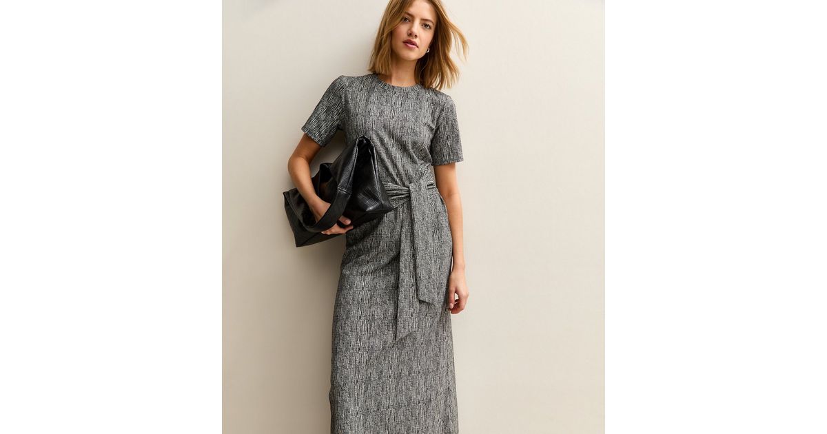 Grey Bark Print Belted T-Shirt Midi Dress | New Look