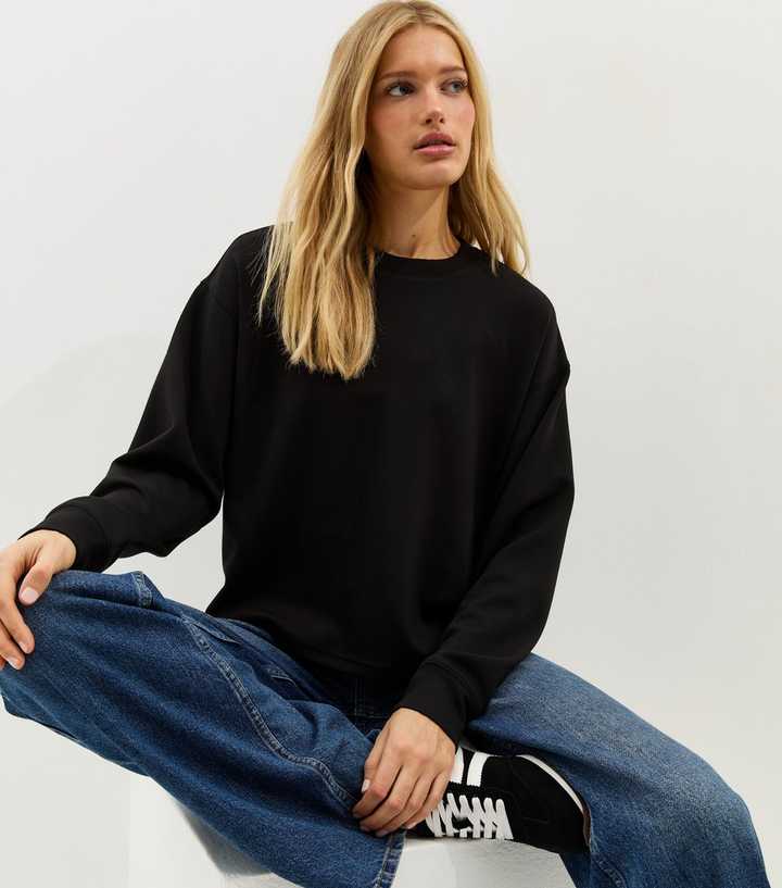 Premium Black Sweatshirt