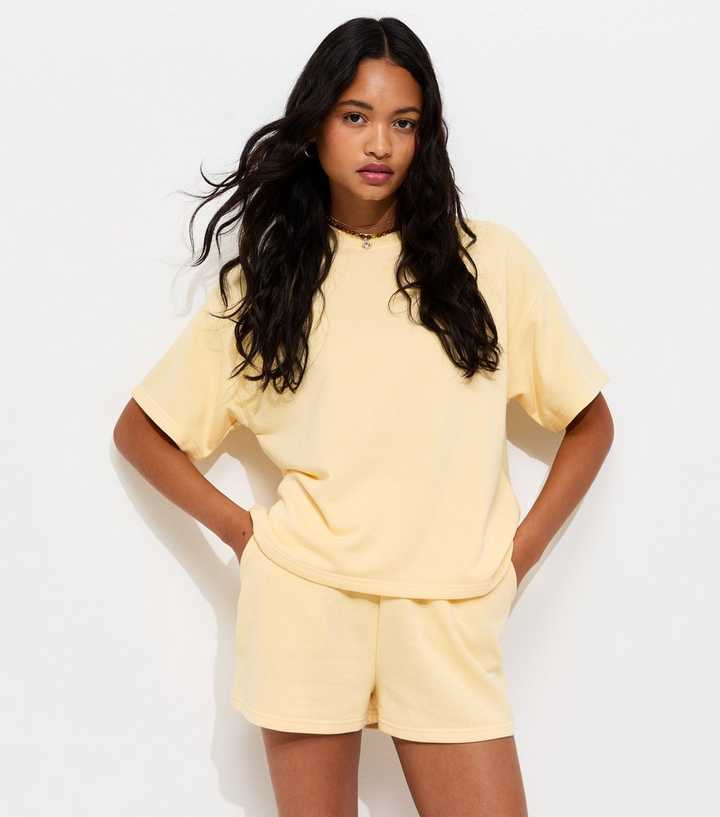 Light Yellow Boxy Sweatshirt T-Shirt