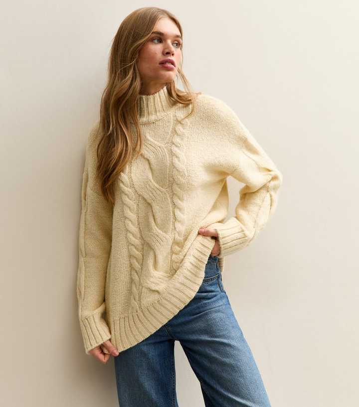 Light Yellow Cable Knit Stand Neck Jumper