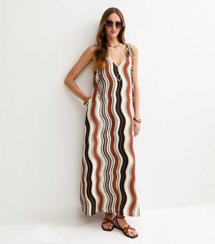 Tall Brown Waves Ruched Shoulder Smock Midi Dress