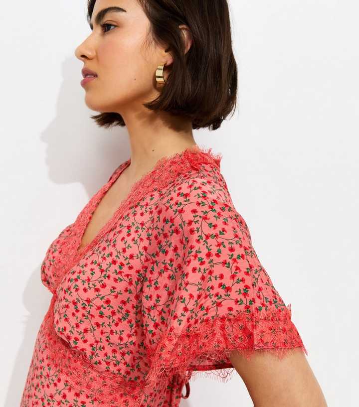 new look red ditsy floral dress Midi Dress New Look Red Ditsy Dress New Look Red Floral Midi Dress Flutter Sleeve Red