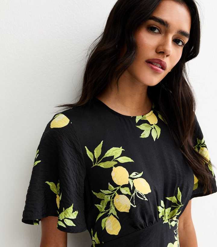 Black Lemon Print Flutter Sleeve Midi Dress | New Look Black Lemon Print Flutter Sleeve Midi Dress | New Look