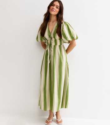 Petite Green Stripes Puff Sleeve Midi Dress