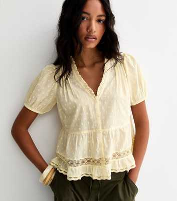 Light Yellow Speckled Lace Tea Blouse