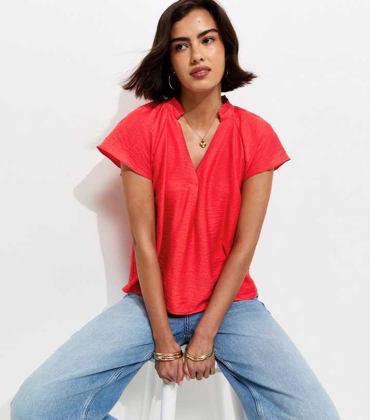 Dark Pink Crinkled Flutter Sleeve Blouse