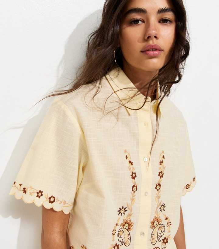 Cream Cotton Floral Embroidered Cropped Shirt
