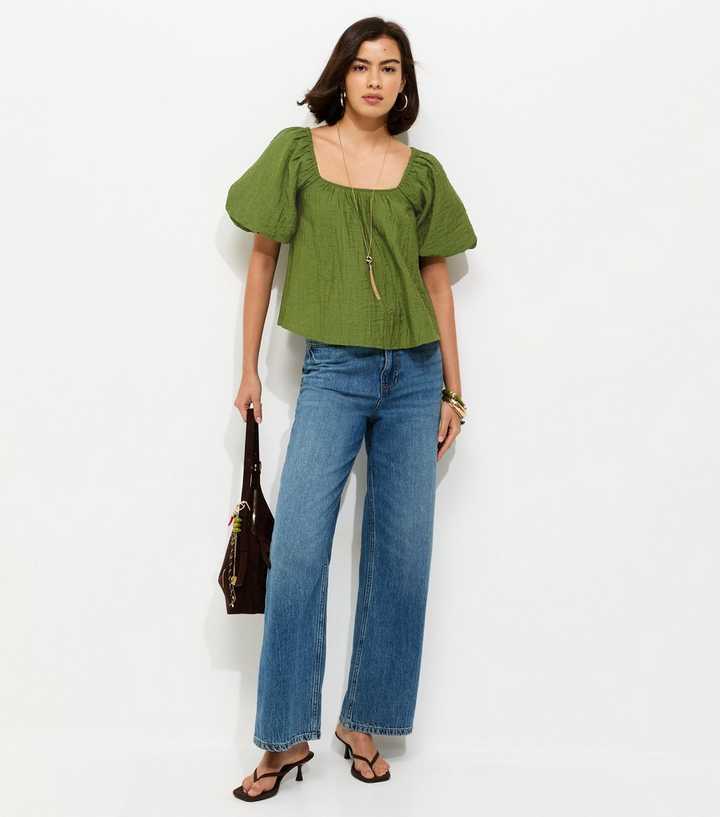 Green Square Neck Puff Sleeve Blouse