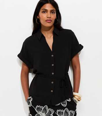 Black Belted Short Sleeve Shirt