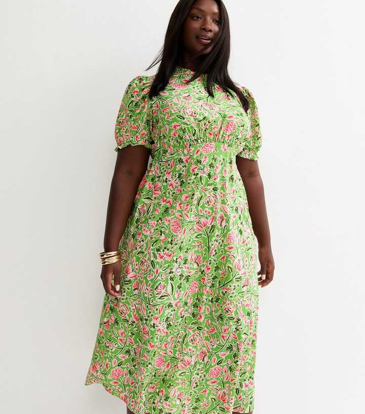 Curves Green Crepe Floral Print Short Sleeve Midi Dress
