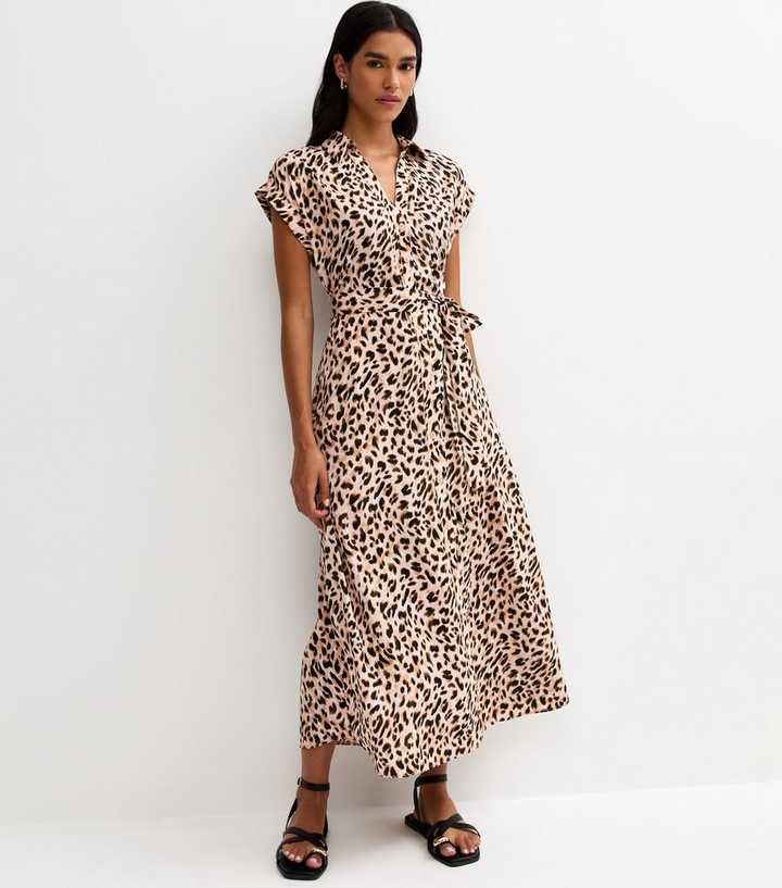 Brown Crepe Leopard Print Collared Short Sleeve Midi Dress