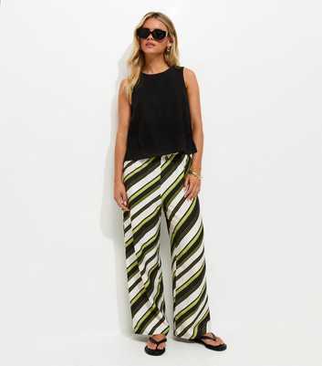 Petite Green Diagonal Stripe Wide Leg Trousers
