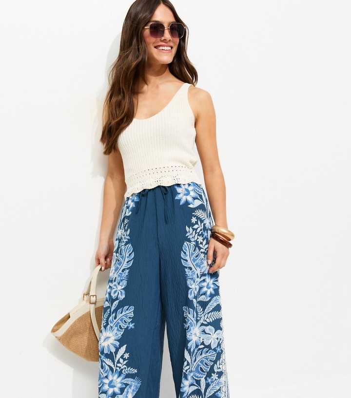 Petite Blue Botanic Print Wide Leg Trousers
