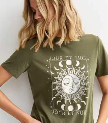 Green Mystic Print T-Shirt