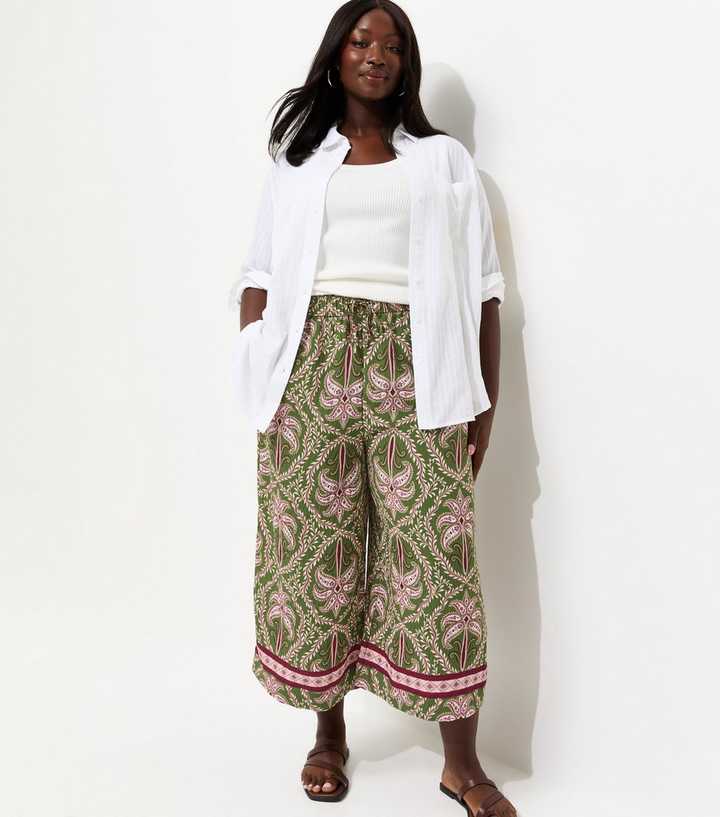 Curves Green Paisley Print Cropped Trousers