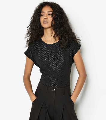 Apricot Black Jacquard Grow On T-Shirt