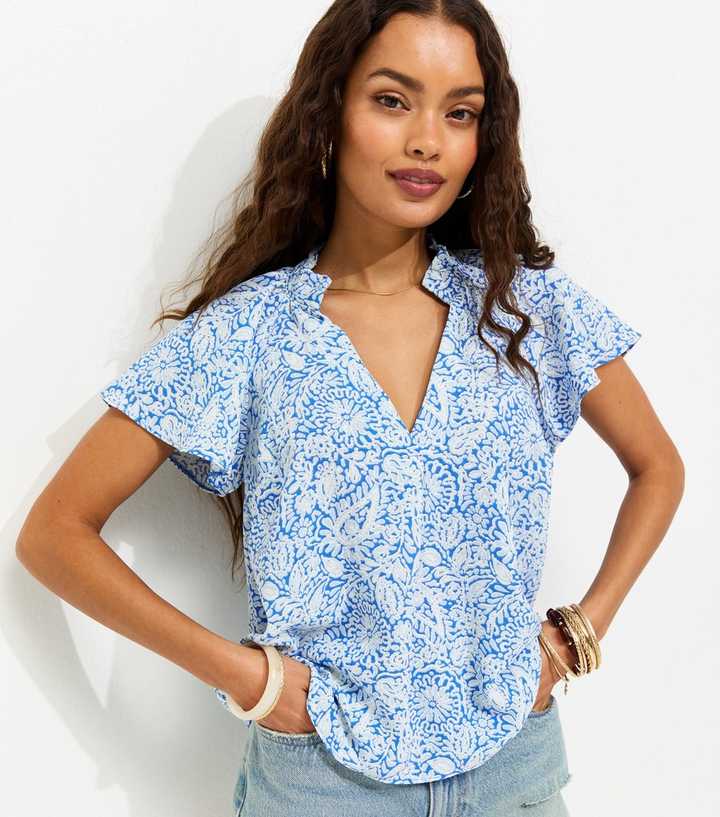 Petite Light Blue Paisley Pattern Flutter Sleeve Blouse