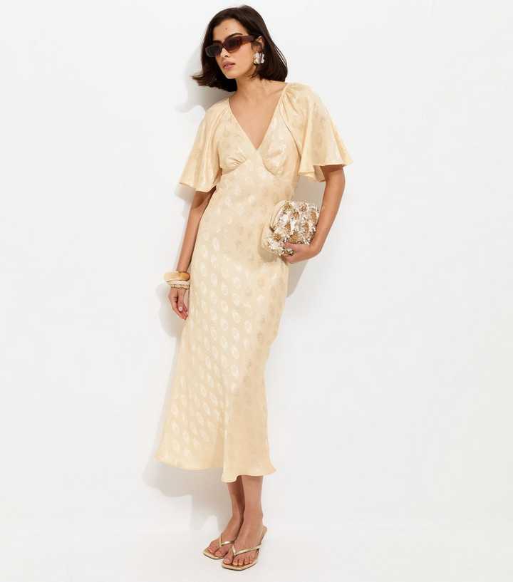 Cream Paisley Pattern Jacquard Flutter Sleeve Midi Dress