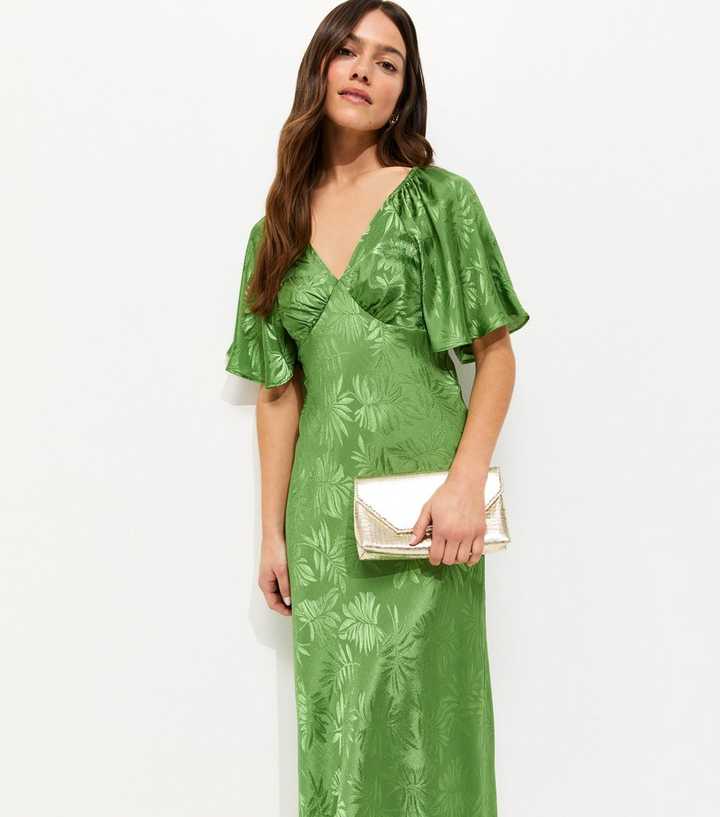 green flutter sleeve midi dress Flutter Sleeve Midi Dress in Green Green / Medium main image 0