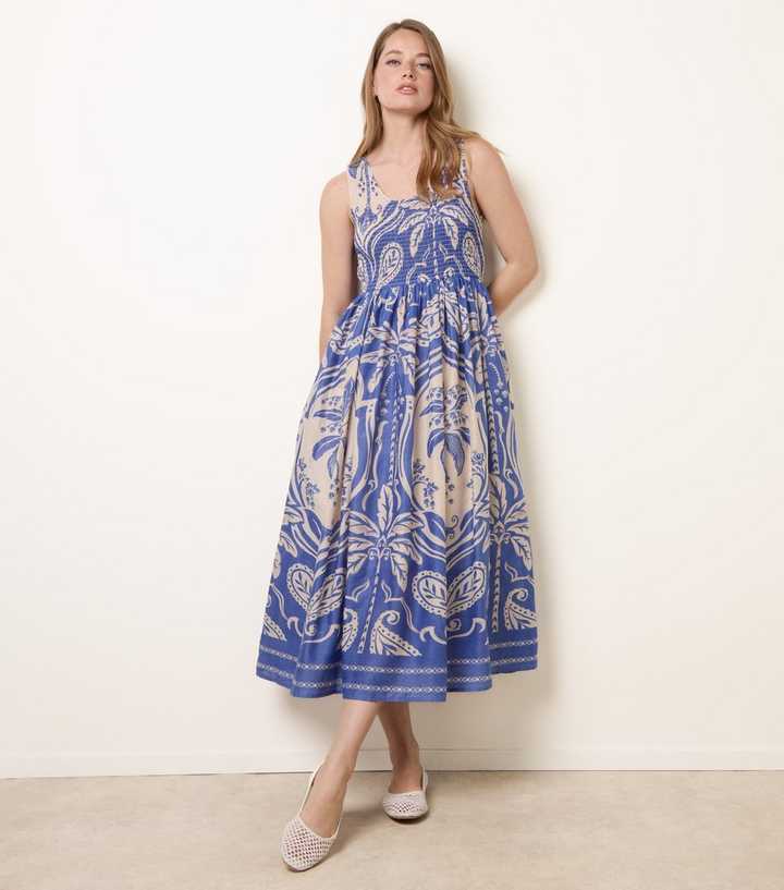 Blue Vanilla Blue Leaf Print Shirred Sleeveless Midi Dress