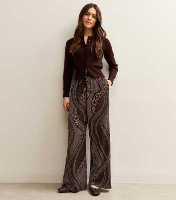 Petite Brown Crinkled Swirly Spot Wide Leg Trousers